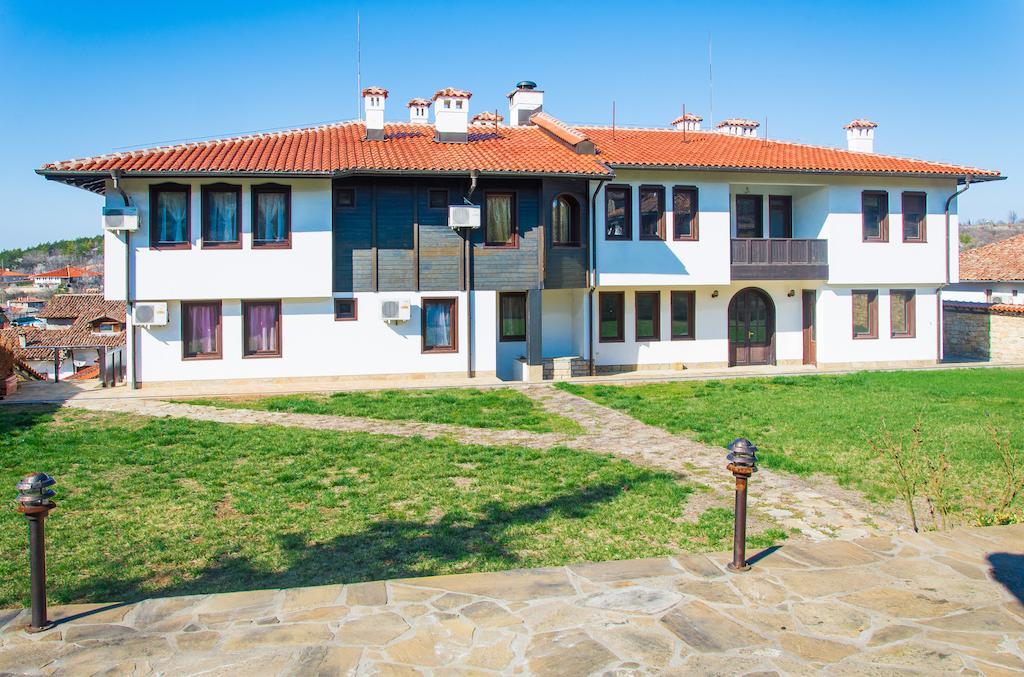 Family Hotel Elegance Arbanasi Exteriér fotografie