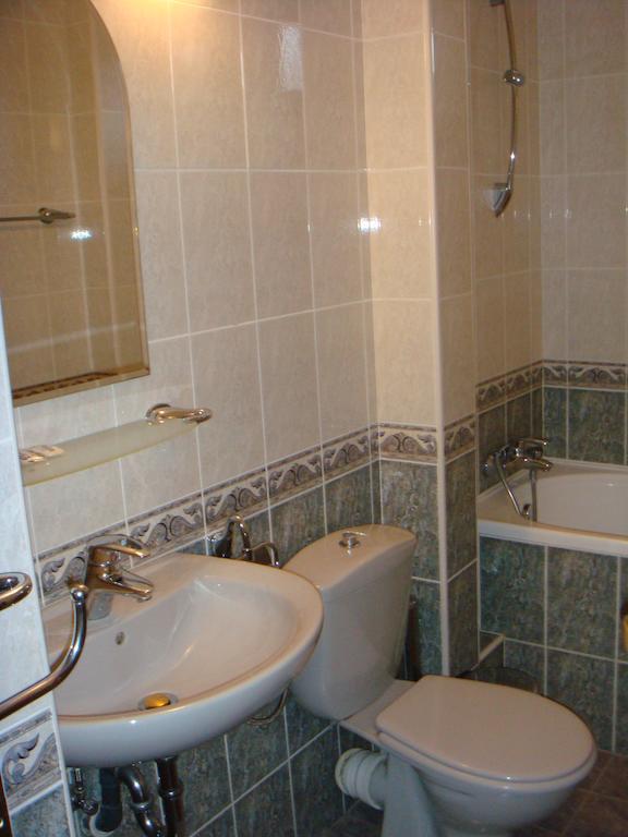 Family Hotel Elegance Arbanasi Pokoj fotografie